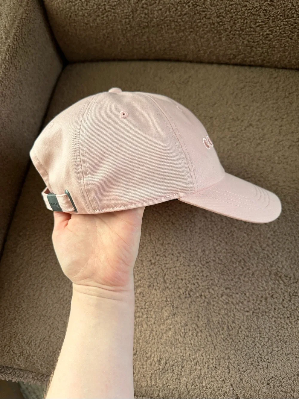 Coach Light Pink Embroidered Logo Baseball Cap - Picture 4 of 5
